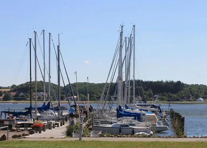 Villavilla 684 - Virksund, Limfjorden * Hojslev